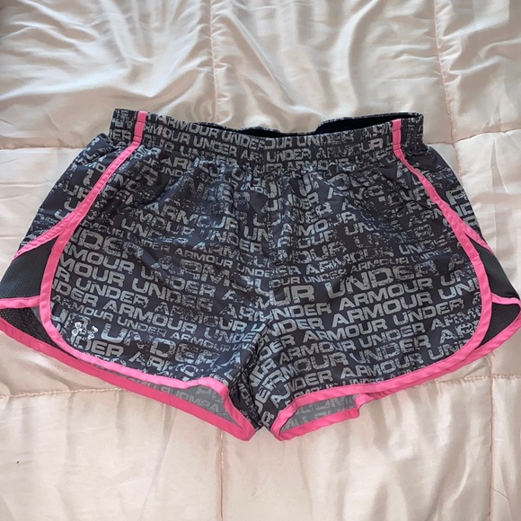 Under Armour Pants - UA running shorts size medium